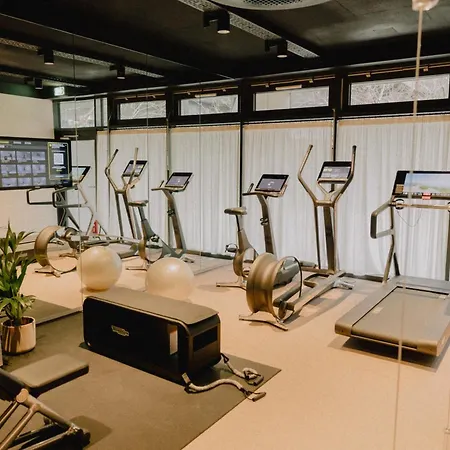 Wilde Berlin, Checkpoint Charlie Hotell Berlin