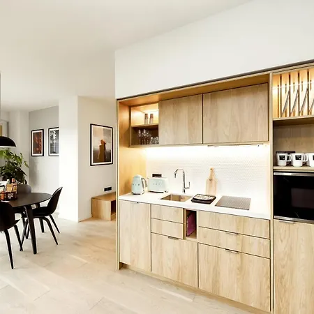 Aparthotel Wilde Berlin, Checkpoint Charlie 4*