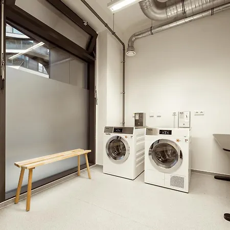 Hotel Wilde Berlin, Checkpoint Charlie