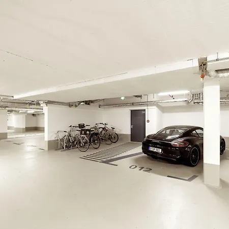 Wilde Berlin, Checkpoint Charlie Lägenhetshotell 4*