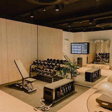 Wilde Berlin, Checkpoint Charlie Berlim