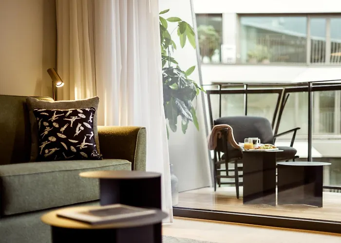 Wilde Berlin, Checkpoint Charlie מלון 4*