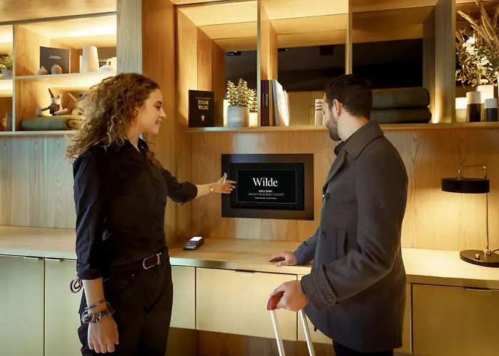 Wilde Berlin, Checkpoint Charlie Hotel 4*