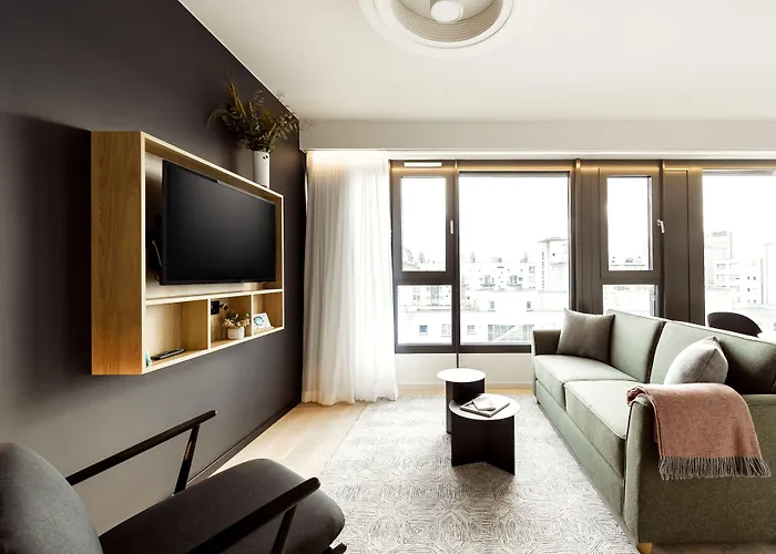 Wilde Berlin, Checkpoint Charlie מלון 4*