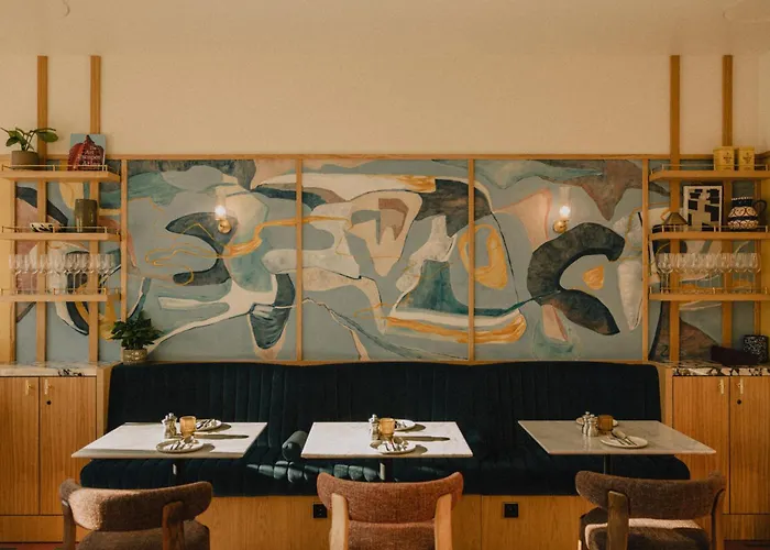 Hotel Wilde Berlin, Checkpoint Charlie