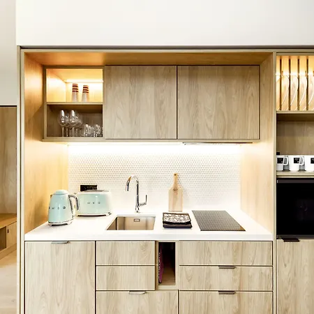 Wilde Berlin, Checkpoint Charlie 4* Berlin