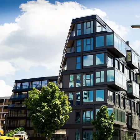 Wilde Berlin, Checkpoint Charlie Hotel 4*