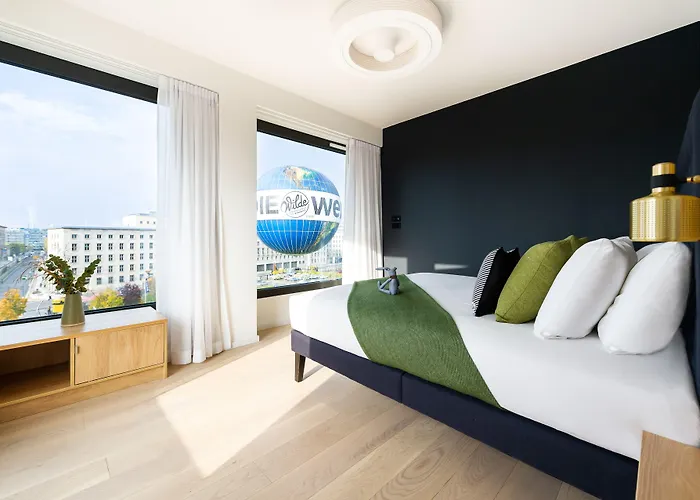 ホテル Wilde Berlin, Checkpoint Charlie 4*
